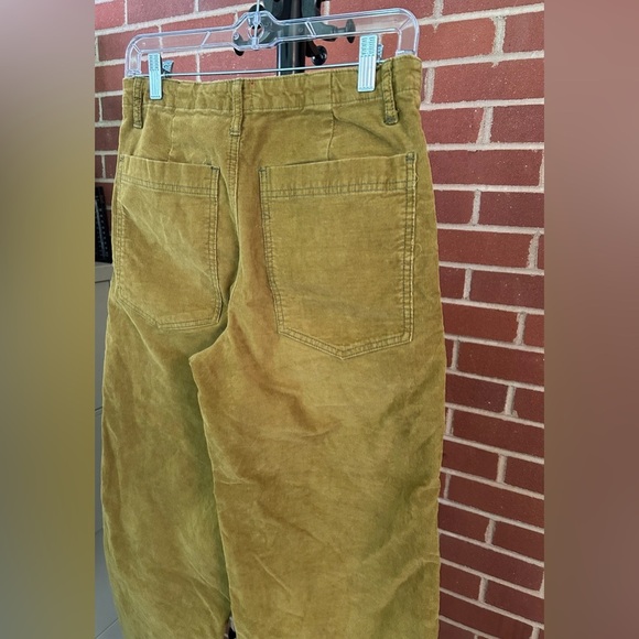 Urban Outfitters BDG Olive Green Cropped Corduroy Pants Workwear Utility 6/29 - Picture 6 of 9